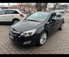 Opel Astra 1.7 CDTI 110CV 5 porte Cosmo Berlina - 1
