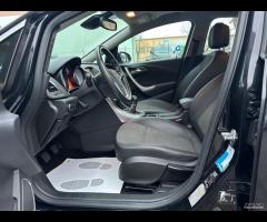 Opel Astra 1.7 CDTI 110CV 5 porte Cosmo Berlina - 9