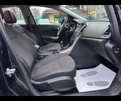 Opel Astra 1.7 CDTI 110CV 5 porte Cosmo Berlina - 11