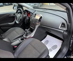 Opel Astra 1.7 CDTI 110CV 5 porte Cosmo Berlina - 12
