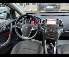 Opel Astra 1.7 CDTI 110CV 5 porte Cosmo Berlina - 14