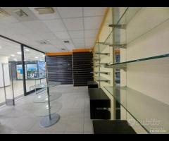 Negozio/Bottega Centro Commerciale mq 36 - 13