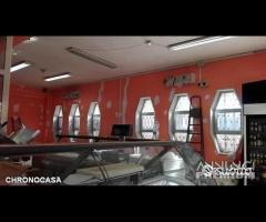 Zona Pace, locale + deposito con ingresso autonomo