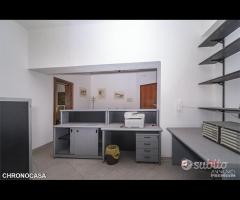 Via Pietro Castelli, ampio quadrivani