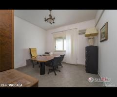 Via Pietro Castelli, ampio quadrivani - 9