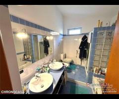 Via del Santo, Rifinito appartamento con mansarda