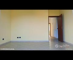 Mistretta,4vani, doppi servizi, posto auto,ottime - 13