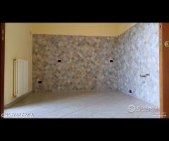 Mistretta,4vani, doppi servizi, posto auto,ottime - 15