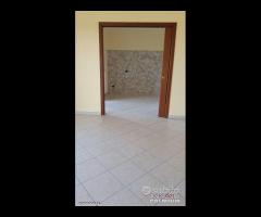 Mistretta,4vani, doppi servizi, posto auto,ottime - 23