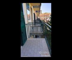 Mistretta,4vani, doppi servizi, posto auto,ottime - 28