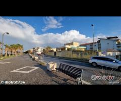 Venetico Marina fronte mare 3 vani con cantina - 16