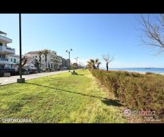 Venetico Marina fronte mare 3 vani con cantina - 24