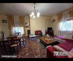 Svincolo gazzi,4 vani e servizi con posto auto - 7