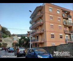 Svincolo gazzi,4 vani e servizi con posto auto - 18