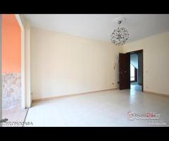 Zafferia, luminoso trivani con posto auto e cantin - 11