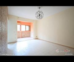 Zafferia, luminoso trivani con posto auto e cantin - 12