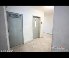 Zafferia, luminoso trivani con posto auto e cantin - 13