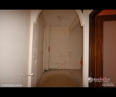 Zafferia, luminoso trivani con posto auto e cantin - 15