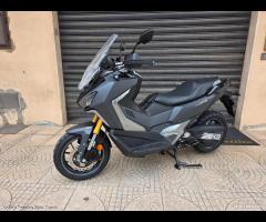 SYM ADXTG 400 ABS TCS E5+ Grigio -- 2026 -