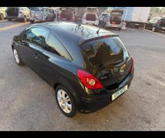 Opel Corsa 1.2 Benzina- Neopatentati