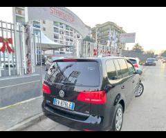 Volkswagen Touran 1.6 TDI DSG Comfortline
