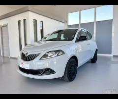 LANCIA YPSILON 1.0 FIREFLY HYBRID SILVER - 2021