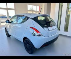LANCIA YPSILON 1.0 FIREFLY HYBRID SILVER - 2021 - 10