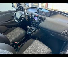 LANCIA YPSILON 1.0 FIREFLY HYBRID SILVER - 2021 - 16