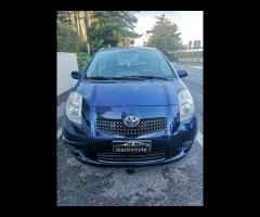 Toyota Yaris 1.0 benz 69cv - Garanzia 12 Mesi