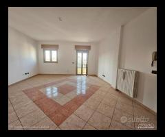 Grottaglie- 4 vani e accessori