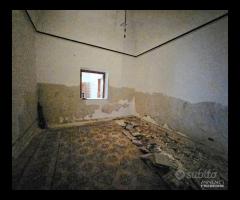 TALSANO- Via Lepanto , indipendente con giardino - 18
