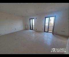 Appartamento nuova costruzione con terrazzo