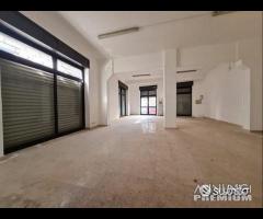 Locale commerciale 5 vetrine - 6