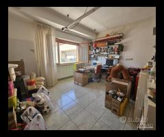 Appartamento 4 vani e acc. con Box e posto auto - 15