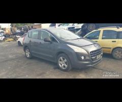 Ricambi Peugeot 3008 1.6 D del 2010 motore 9HZ