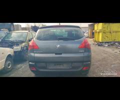 Ricambi Peugeot 3008 1.6 D del 2010 motore 9HZ