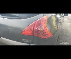 Ricambi Peugeot 3008 1.6 D del 2010 motore 9HZ - 8