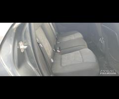 Ricambi Peugeot 3008 1.6 D del 2010 motore 9HZ - 12