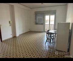 Appartamento con garage ad Aci Catena