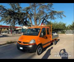 Renault master 2.3 dci doppia cab + gru e cass