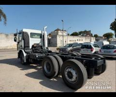 Premium 310 telaio passo 3600 3 assi 2013 - 6