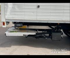 stralis 360 e5 furgone e sponda metri 9.60 cambio - 10