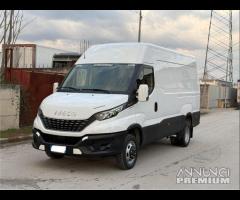 DAILY 35C12 HI-MATIC FURGONE DI SERIE PASSO 3300 2