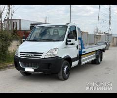 DAILY 65C15 CARROATTREZZI ISOLI SOCCORSO STRADALE