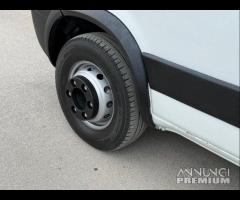 DAILY 65C15 CARROATTREZZI ISOLI SOCCORSO STRADALE