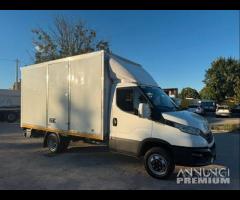 Daily 35c16 furgone 4.26 + sponda 2023 euro 6