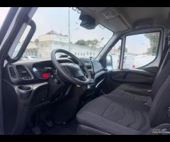 DAILY 70C17 3.000 16 V CENTINATO 3.87 (2016) EURO - 14