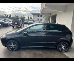 Fiat Grande Punto 1.9 MJT 130 CV 3 porte Sport - 9