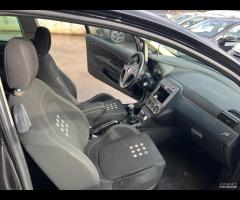 Fiat Grande Punto 1.9 MJT 130 CV 3 porte Sport - 12