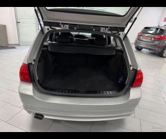 Bmw 320 320d cat Touring Futura - 29